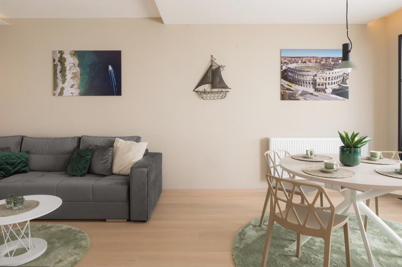 Luxury Apartment Bianco Pula Luaran gambar